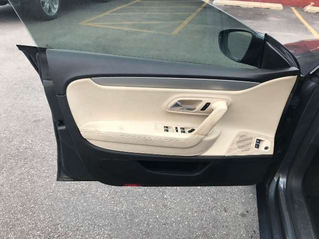 2011 Volkswagen CC Sport 4dr Sedan 6A